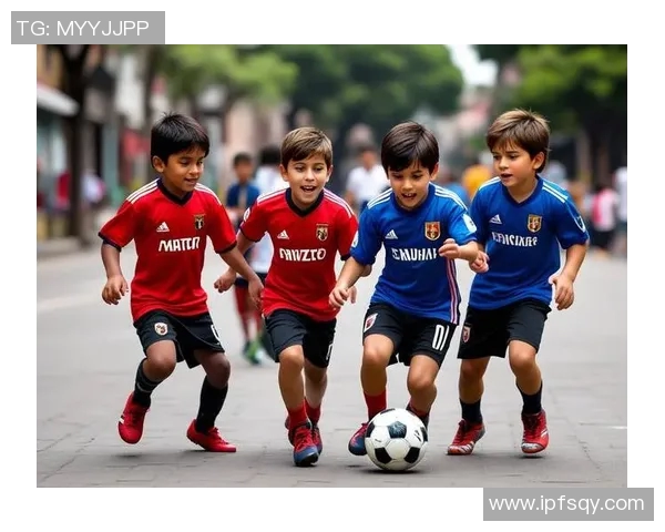 足球明星如何通过强大的脚力量征服赛场与球迷的心灵